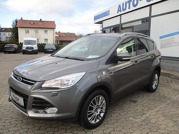 Ford_Kuga_Titanium__2_.JPG 