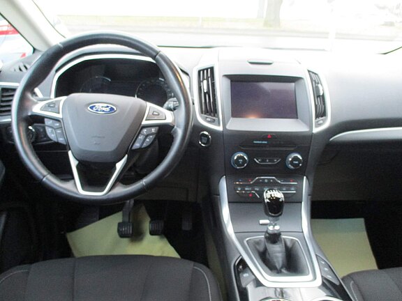 Ford_S-Max__7_.JPG 