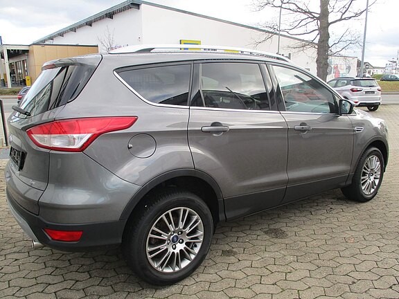 Ford_Kuga_Titanium__4_.JPG 